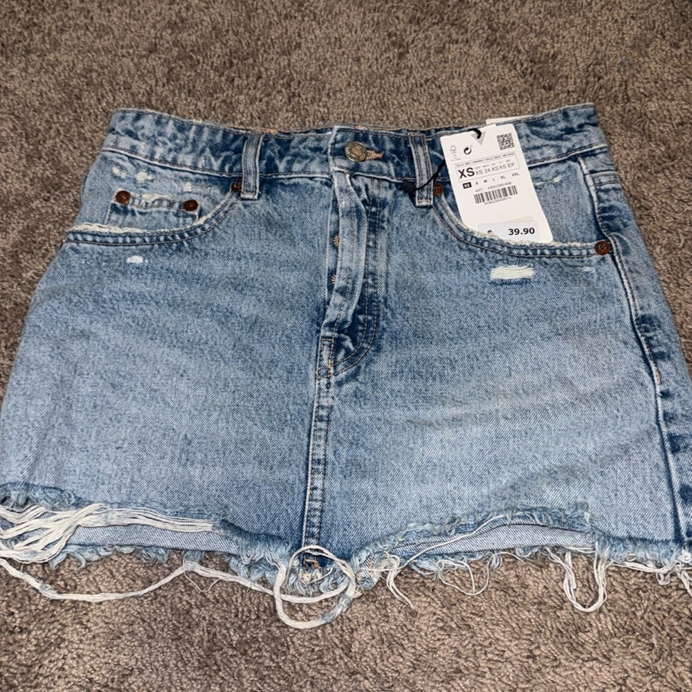 Brand New Zara Jean Mini Skirt